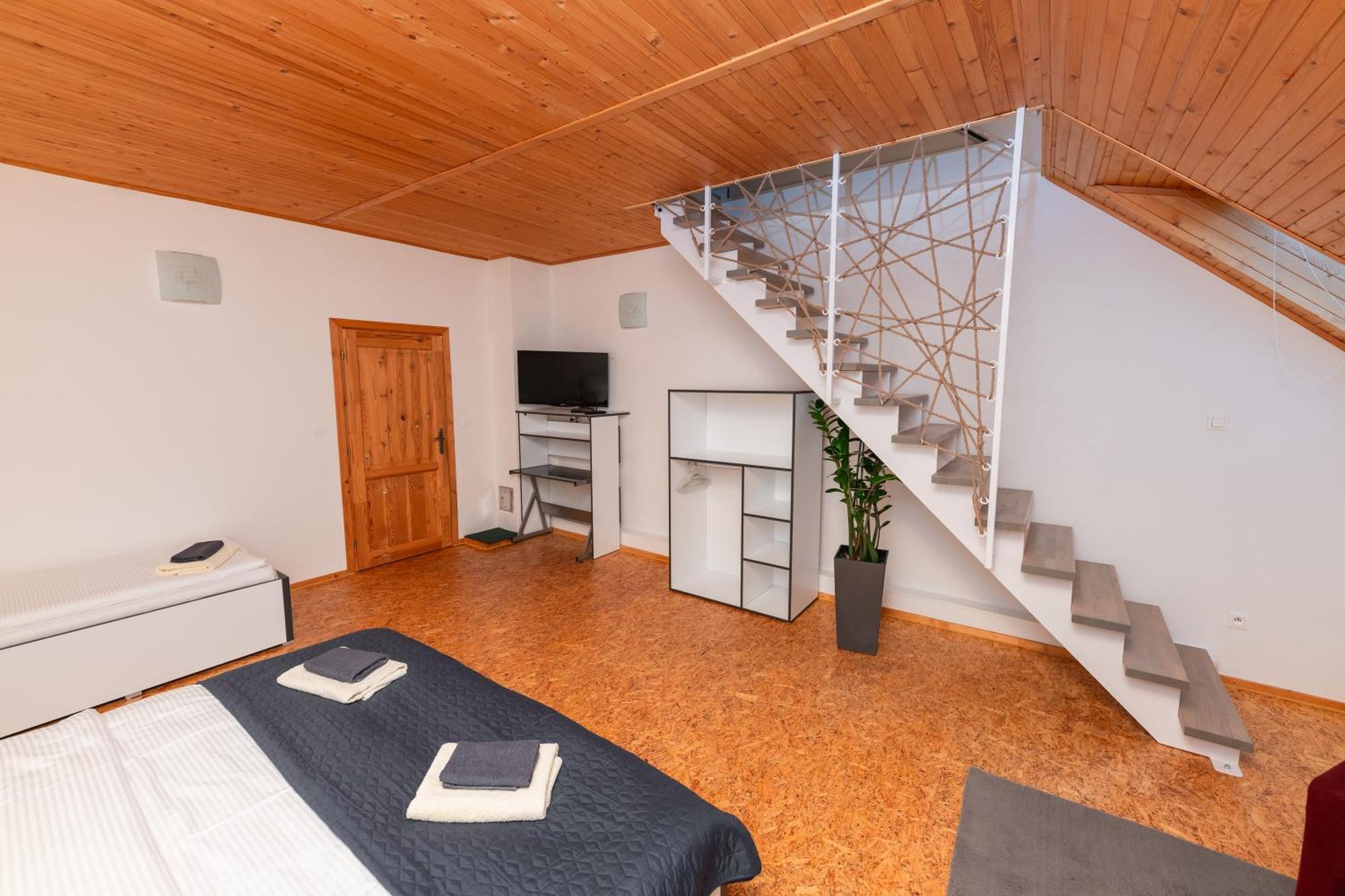 Penzion Ruzbasky Stará Lesná Exterior foto